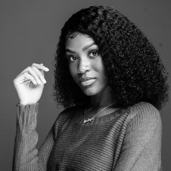 Meet your Posher, Mackenzie - Picture 2 of 2